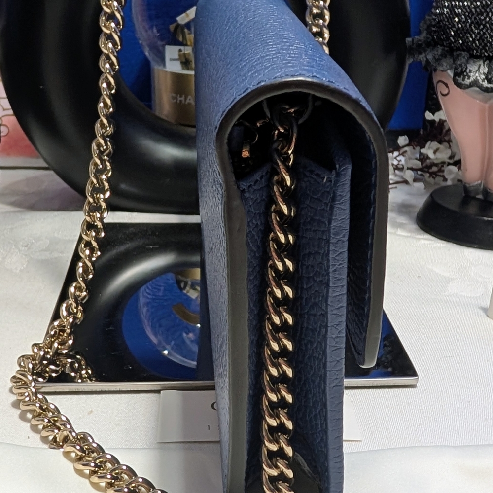 Gucci Interlocking G's Chain Wallet/ Crossbody Calfskin Blue Leather 🔥- NEW! - Picture 7 of 13